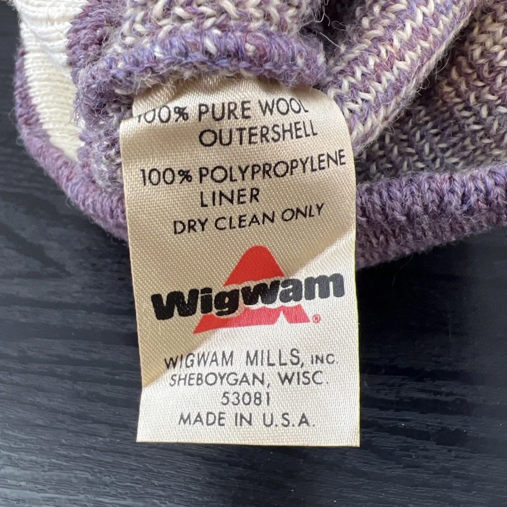 Vintage Wigwam Purple Dot  100% Wool Knit Pom Pom Snow Beanie Cap Hat Winter Ski